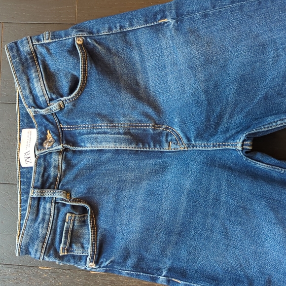 Zara High-Rise Sculpt jeans blue size 4 - Picture 2 of 6